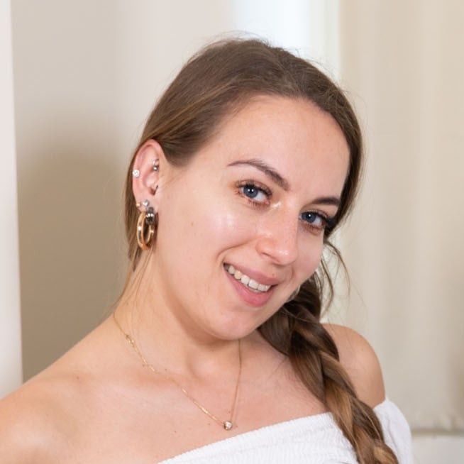 Monika Lara Smith VR