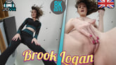 Facesitting for Shopping - Brook Logan