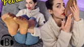 Gorgeous Petra In Knee-High Nylons And Super Cozy Slippers