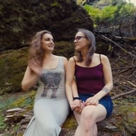 Endza & Sierra's Interview YanksVR Endza Sierra Cirque vr porn video vrporn.com virtual reality