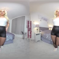Louise White Leotard With Black Glossy Tights Louise GlossTightsGlamourVR vr porn video