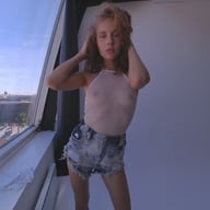 Firecracker GwenQ StasyQVR vr porn video