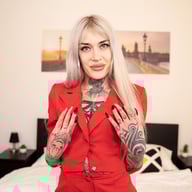 Tattooed Slut Fucks Her Pussy With Glass Dildo 8k vr porn video