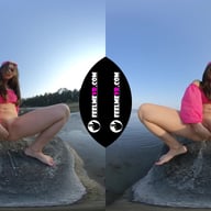 Gabby Bella Masturbates With 4Fingers On The Beach FeelmeVR vr porn video