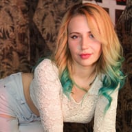 Gloryous Coffee and Cream - Maya Blue VRoomed vr porn video