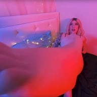 The Red Room Amilia Onyx VR Fan Service vr porn video