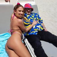 SMOKESHOW Swallows Then SPITS CUM INSIDE her CUNT! Immoral Family vr porn video