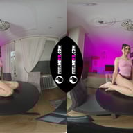 Virtual Reality Photoshoot Backstage With Amazing Babe Francheska FeelmeVR vr porn video