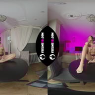 Virtual Reality Photoshoot Backstage With Amazing Babe Francheska FeelmeVR vr porn video