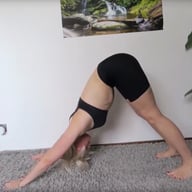 Strenge Sportlehrerin lässt Dich wichsen BlondeHexe vr porn video