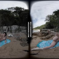 Emmux Risky Public Masturbating On A Beach In Italy VRgoddess vr porn video