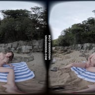 On Vacation With Mira Masturbating And Getting Off On A Tropical Beach In Italy VRgoddess vr porn video