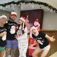 SANTA'S HORNY HOTWFIE MRS. CLAUS CREAMPIE THREESOME xxx