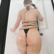 Liona in Shower VR Queens vr porn video
