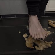 Sabdeluxe - Outdoor Footdate Sabdeluxe VR vr porn video