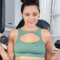 CUMpound Exercises VR Bangers Zoey Foxx vr porn video vrporn.com virtual reality