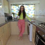 Room Mate Requests JimmyDraws Sophia Smith vr porn video vrporn.com virtual reality