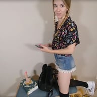 My Parents Want Me To Read My Book Lina Roselina PipVR vr porn video