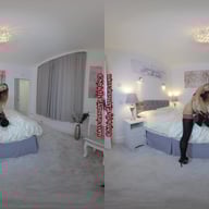 Suzi Star Taunts In Bare Essentials StrictlyGlamourVR vr porn video