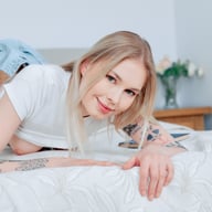 Cutie Gives a Welcoming Solo Show Mimi Cica TmwVRnet vr porn video