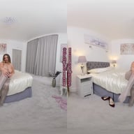 Siobhan Having big fun in her grey glossy legwear SiobhanGraves GlossTightsGlamourVR vr porn video