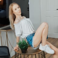 Solo Pleasures On A Chair Tmwvrnet vr porn video