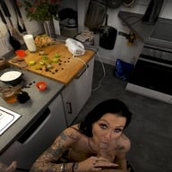 Julia Exclusiv A Tattooed Milf Gets Horny And Naughty In The Kitchen LibertineVR vr porn video