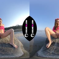 Gabby Bella Masturbates With 4Fingers On The Beach FeelmeVR vr porn video