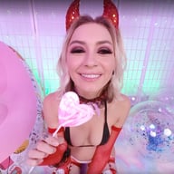 Chloe’s Red Velvet Cupcakes Chloe Temple SwallowBay vr porn video