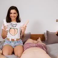 Peach Me Up VirtualRealPorn vr porn video