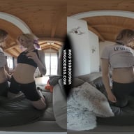 Blonde Spinner Ingrida Eats Dianas Pussy Rainy Day After The Beach VRgoddess vr porn video