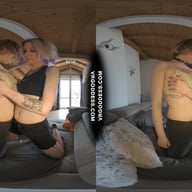 Blonde Spinner Ingrida Eats Dianas Pussy Rainy Day After The Beach VRgoddess vr porn video