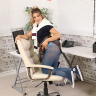 Tillie OnlyTease vr porn video