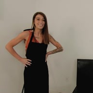 Squirting Waitress Gets Creampie as a Tip Riley Shea vr porn video