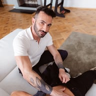 Well-Meaning Envy Joaquin Santana Johnny Viper VirtualRealGay vr porn video