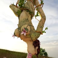 VReal_18K Poison Ivy Spinning Blowjob while Hanging from a Tree (Arkham Knight parody) - 3D CGI render vr porn video