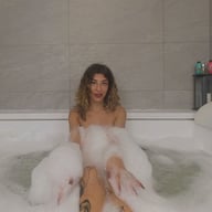 Wet And Wild Jacuzzi Sex ItalianFetishVR vr porn video