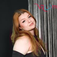 Holey Cuck - Anna DeLight VRoomed vr porn video