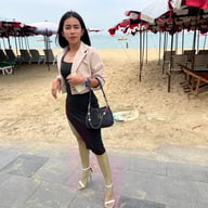 Classy Asian Lady At The Beach Ends Up In Porn Ammy VRinAsia vr porn video