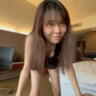 Petite And Bored Thai Lady Gets Superhornyon First Date Mae JohnTronVR vr porn video