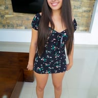 Innocence Unveiled Naomi Payne VRLatina vr porn video