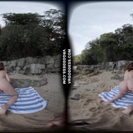 On Vacation With Mira Masturbating And Getting Off On A Tropical Beach In Italy VRgoddess vr porn video