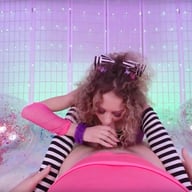 Allie's Twisty Lollipop Allie Addison SwallowBay vr porn video