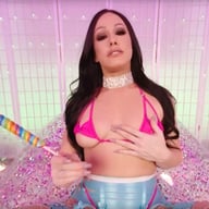 Jennifer's Bon Bons Jennifer White SwallowBay vr porn video4