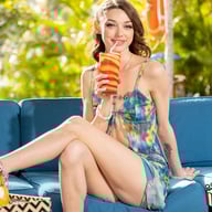 Shrooms Q: Young & Juicy Mix porn