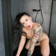 Diana Shower VR Queens vr porn video