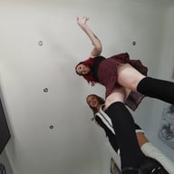 Facesitting Chicks April Paisley Gigi Rouge JimmyDraws vr porn video