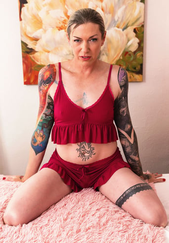 Racy Tracy VR