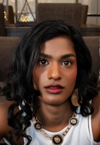 Suraya Nidia VR