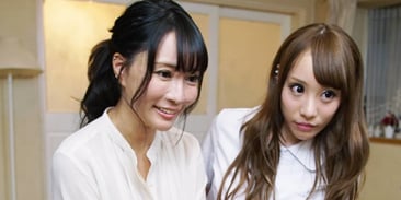 VR Porn Threesome Reviews #98: The Japanese Mother-Daughter Affair